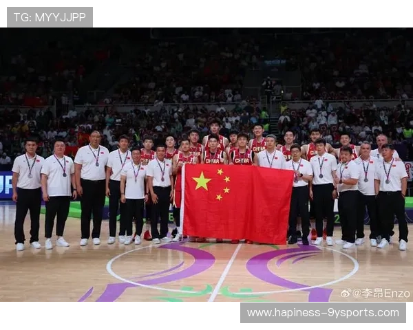 中国男篮力克劲敌晋级亚洲杯四强创历史新高再度点燃全国球迷热情 中国男篮力克劲敌晋级亚洲杯四强创历史新高再度点燃全国球迷热情